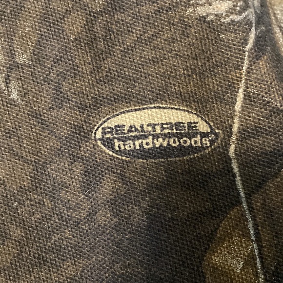 Real Tree Men’s Medium Hardwoods Camo Roper Range Gear Jacket - Picture 4 of 10